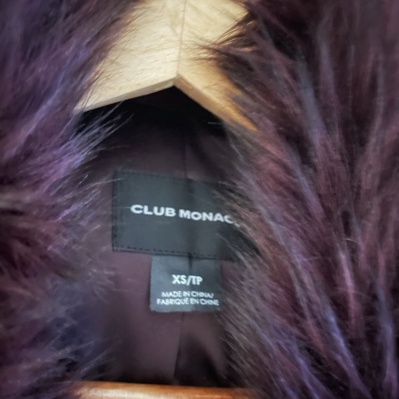 Club Monaco Wool Coat Removable Faux Fur Collar - Deep Burgundy, Size XS - Picture 4 of 5